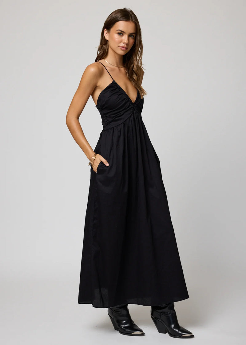 THE NIKKE MAXI - Black