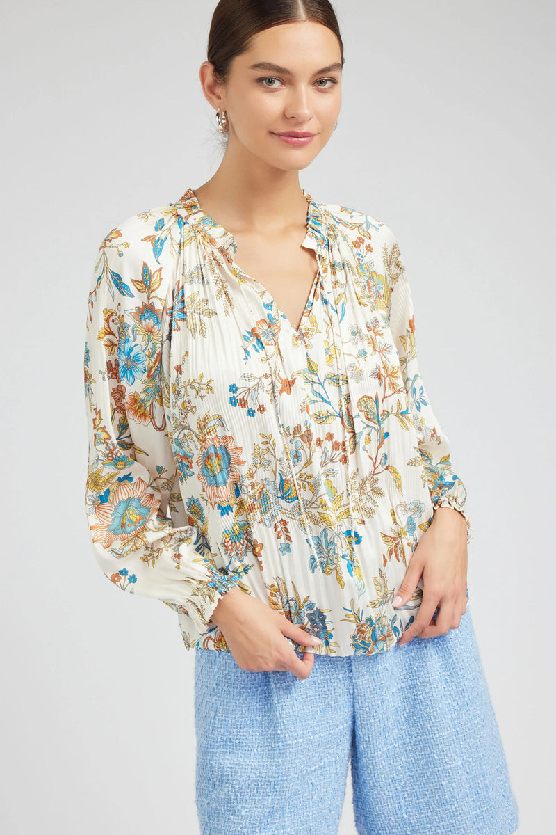 Floral Pleated Splitneck Blouse