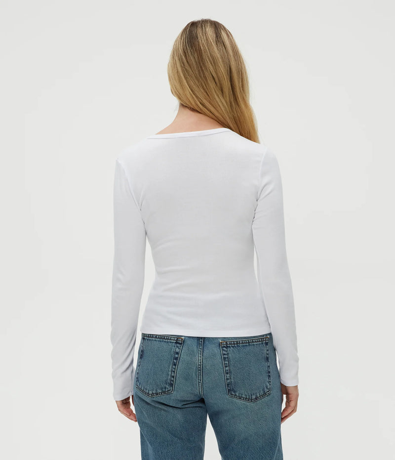 Remi V-Neck Tee