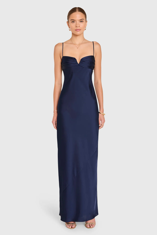 AMANDA UPRICHARD  Ecco Clothes