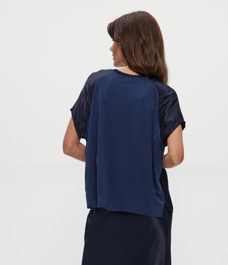 Flow Satin Tee