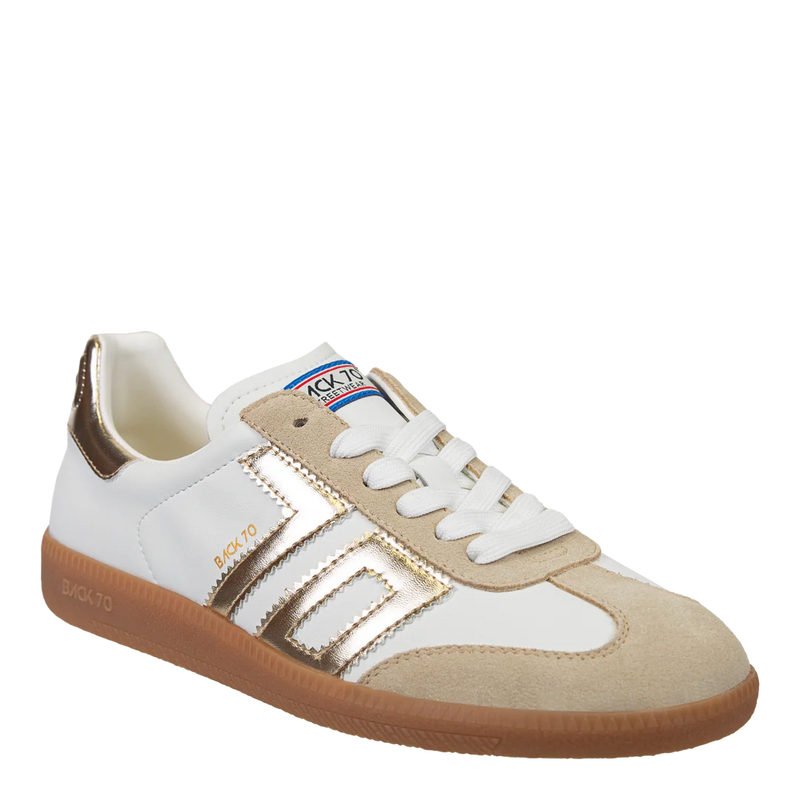 CLOUD in BEIGE Sneakers