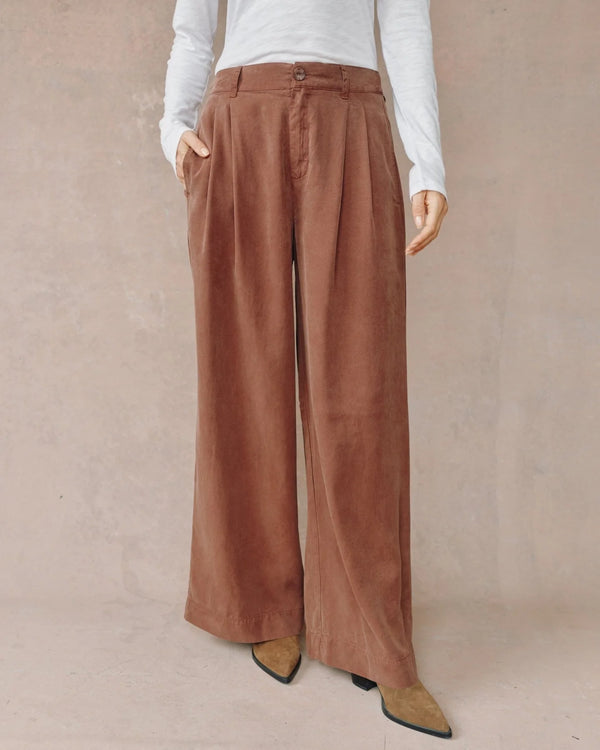 Double Pleated Wide Leg High Waist Pant