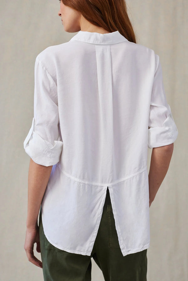 Double Pocket Shirt Tail Button Down - White